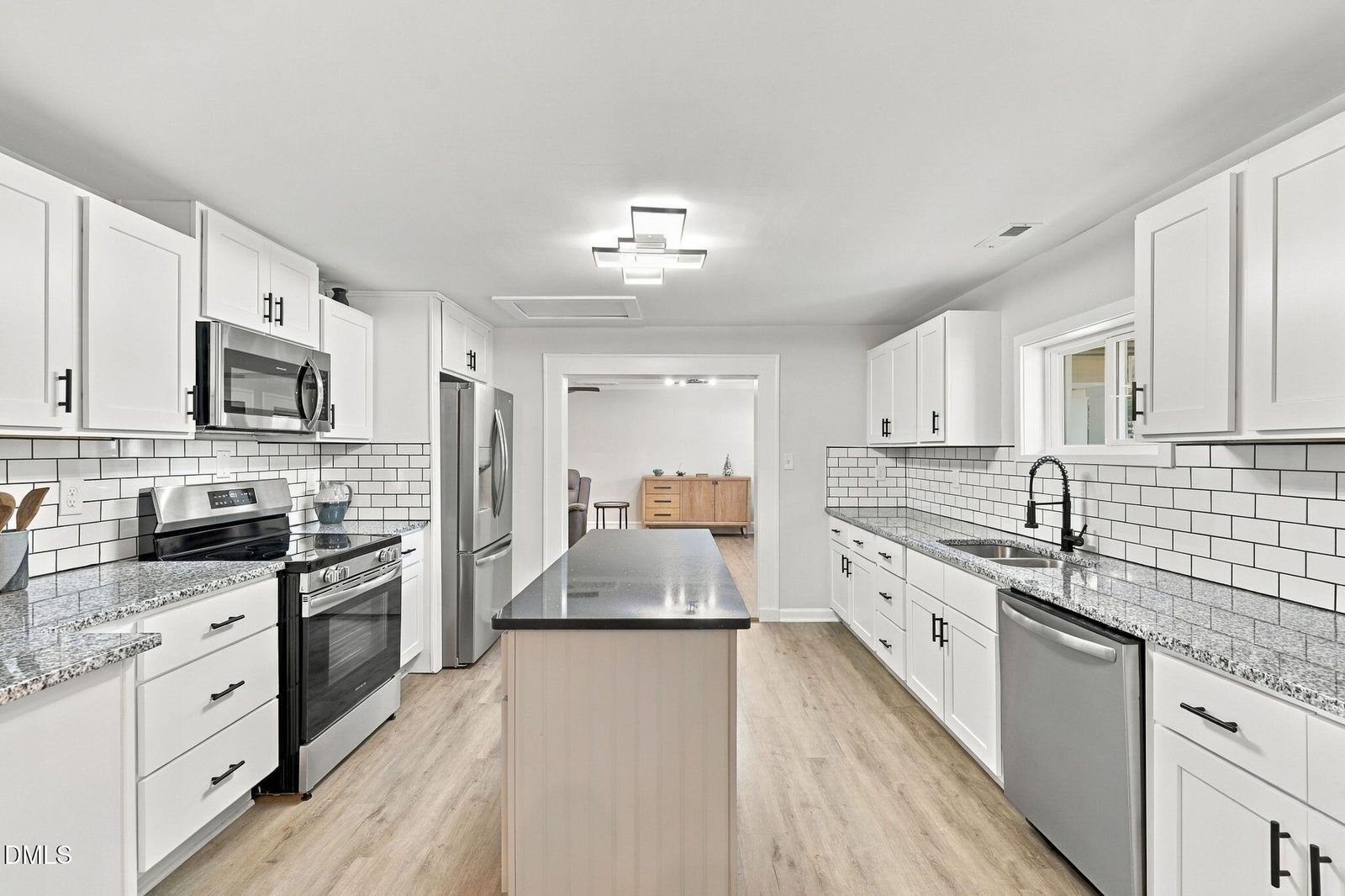 2415 Trail Five - Photo 2